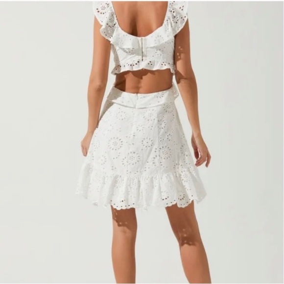 ASTR the Label- Eyelet Ruffle Sundress - Picture 3 of 3